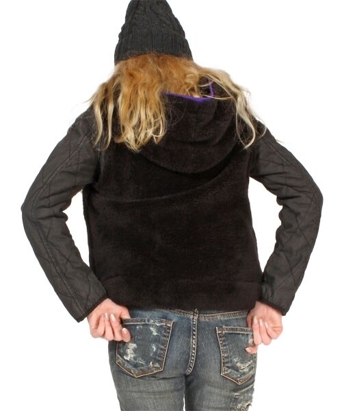 min@RNA(ミンアットアールエヌエー)の「WフェイスボアZipUpパーカーベスト(トップス・レディース・ブラック/オフホワイト/ベージュ/ネイビー・M)」の6枚目の写真