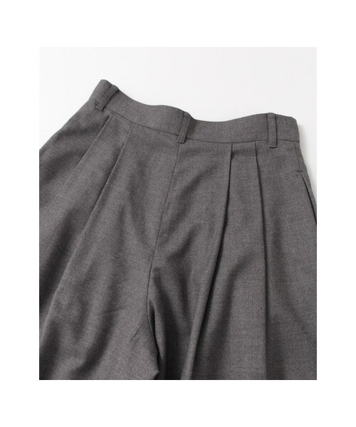 URBAN RESEARCH ROSSO WOMEN(アーバンリサーチ ロッソ)の「タックフレアワイドパンツ(パンツ・レディース・BROWN/GRAY/BLACK・36/38)」の18枚目の写真