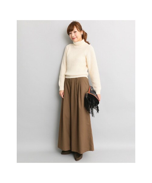 URBAN RESEARCH ROSSO WOMEN(アーバンリサーチ ロッソ)の「タックフレアワイドパンツ(パンツ・レディース・BROWN/GRAY/BLACK・36/38)」の5枚目の写真