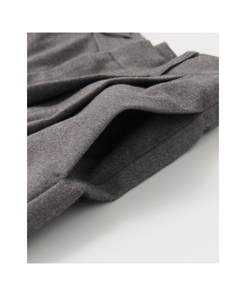 URBAN RESEARCH ROSSO WOMEN(アーバンリサーチ ロッソ)の「タックフレアワイドパンツ(パンツ・レディース・BROWN/GRAY/BLACK・36/38)」の15枚目の写真
