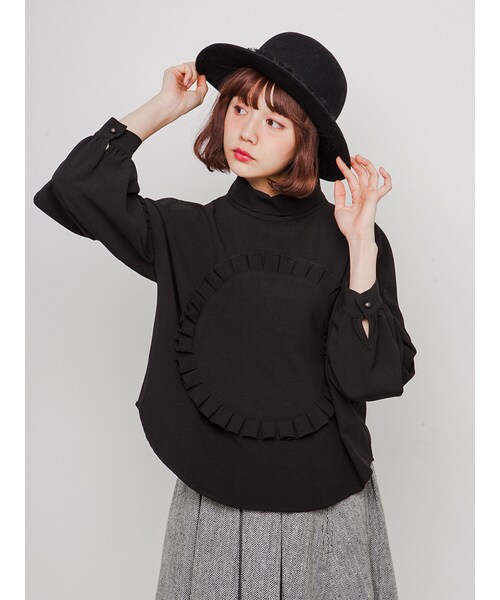 merry jenny（メリージェニー）の「ロゼットフリルブラウス（トップス・レディース・ブラック/ワイン/マスタード・F）」の4枚目の写真