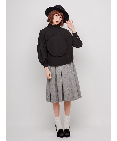 merry jenny（メリージェニー）の「ロゼットフリルブラウス（トップス・レディース・ブラック/ワイン/マスタード・F）」の5枚目の写真