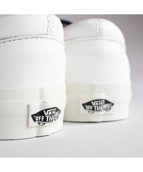 VANS（バンズ）の「Classic Slip-on CA（ファッション雑貨・Navy x White・5.5/6/9/9.5/10）」の7枚目の写真