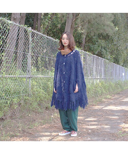Vintage Clothing(ヴィンテージクロージング)の「Cable Knit Poncho(ジャケット/アウター・Navy・One)」の8枚目の写真