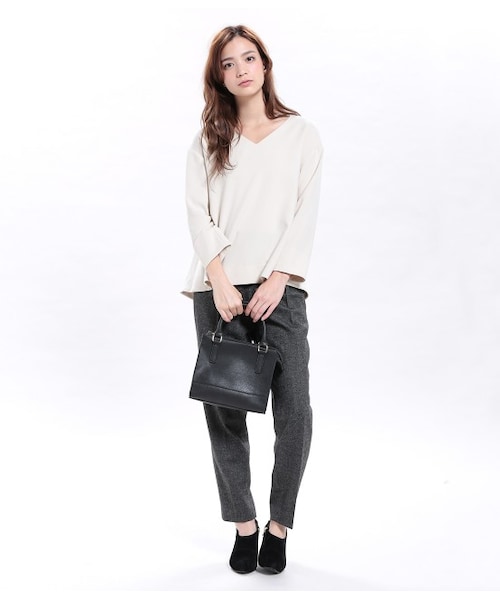 ROPE' PICNIC（ロペピクニック）の「ダブルフェイスVネックプルオーバー（トップス・レディース・キナリ/キャメル/ネイビー・38）」の12枚目の写真