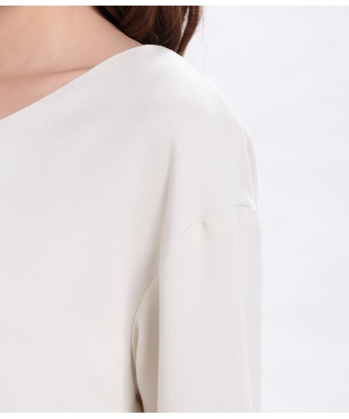 ROPE' PICNIC（ロペピクニック）の「ダブルフェイスVネックプルオーバー（トップス・レディース・キナリ/キャメル/ネイビー・38）」の8枚目の写真