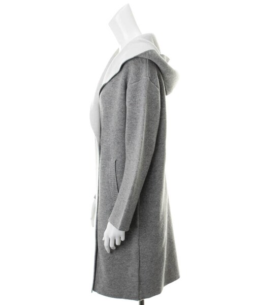 31 Sons de mode（トランテアン　ソン　ドゥ　モード）の「フード付ダブルニットコート（ジャケット/アウター・レディース・ネイビー/ベージュ/ライトグレー・36）」の4枚目の写真