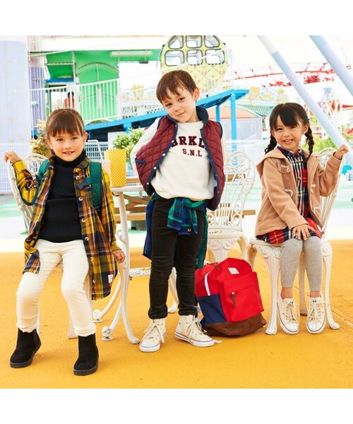 apres les cours（アプレレクール）の「standardコーデュロイスキニーパンツ（パンツ・キッズ・ブラック/キャメル/アイボリー/サックス・80/90/100/110/120/130/140）」の19枚目の写真