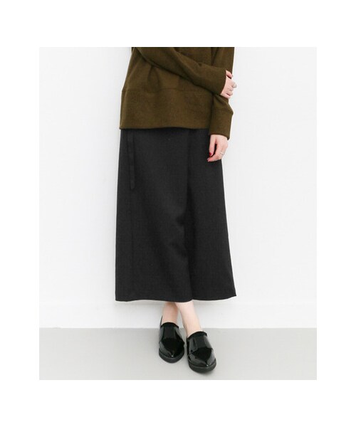 KBF（ケイビーエフ）の「Wデザインパンツ（パンツ・レディース・NAVY/GRAY/BLACK・one）」の4枚目の写真