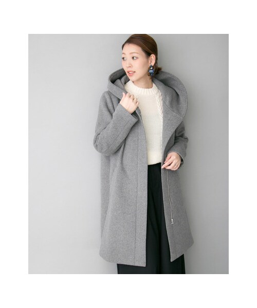 URBAN RESEARCH ROSSO WOMEN(アーバンリサーチ ロッソ)の「ボリュームフードコート(ジャケット/アウター・レディース・GRAY/NAVY・FREE)」の4枚目の写真
