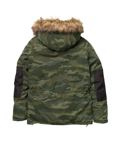 Carhartt（カーハート）の「TRAPPER PARKA - Camo Mono, Blackforest 