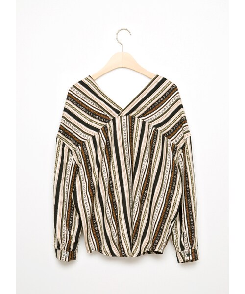 gracegift（グレースギフト）の「韓國民族V字領條紋印花上衣（トップス・レディース・紅條紋・F）」の2枚目の写真