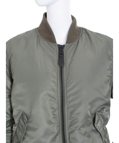 EMODA（エモダ）の「EMODA×アルファ MA-1 tight（ジャケット/アウター・レディース・ホワイト/ブラック/ネイビー/カーキ・XS/L）」の9枚目の写真