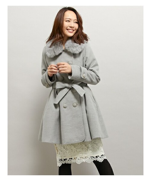 INGNI（イング）の「ファー取り外しドーリー／コート（ジャケット/アウター・レディース・ｵﾌﾎﾜｲﾄ/ﾗｲﾄｸﾞﾚｰ/ﾋﾟﾝｸ/ﾍﾞｰｼﾞｭ/ｷｬﾒﾙ・M）」の14枚目の写真