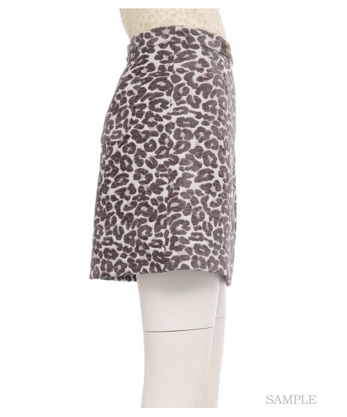 LILY BROWN（リリーブラウン）の「レオパード台形フレアスカート（ミニスカート・レディース・GRY/BEG/BRW・0/1）」の6枚目の写真