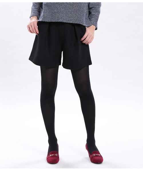 ROPE' PICNIC(ロペピクニック)の「1タックショートパンツ(パンツ・レディース・ブラック/グレー/ネイビー・36/38/40)」の2枚目の写真