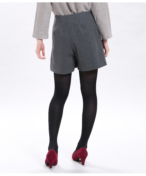 ROPE' PICNIC(ロペピクニック)の「1タックショートパンツ(パンツ・レディース・ブラック/グレー/ネイビー・36/38/40)」の6枚目の写真