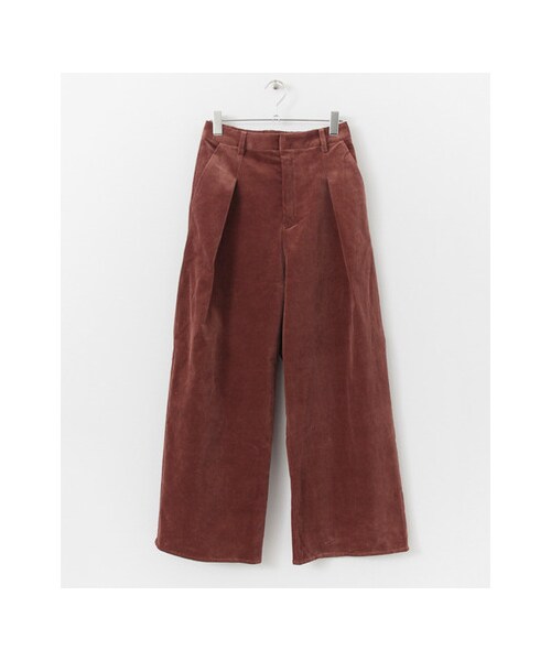 KBF（ケイビーエフ）の「KBF+ コーデュロイワイドボリュームパンツ（パンツ・レディース・D.BROWN/CAMEL/D.RED・one）」の3枚目の写真