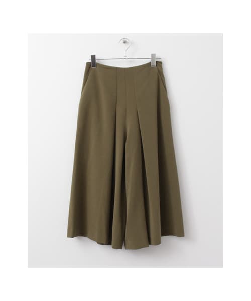 URBAN RESEARCH（アーバンリサーチ）の「タックフレアワイドパンツ（パンツ・レディース・OFF/NAVY/KHAKI・36/38）」の2枚目の写真