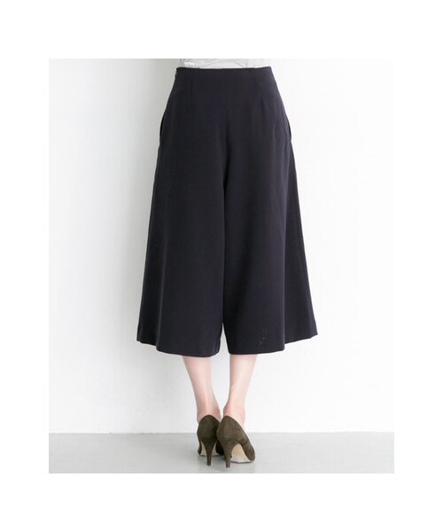 URBAN RESEARCH（アーバンリサーチ）の「タックフレアワイドパンツ（パンツ・レディース・OFF/NAVY/KHAKI・36/38）」の12枚目の写真