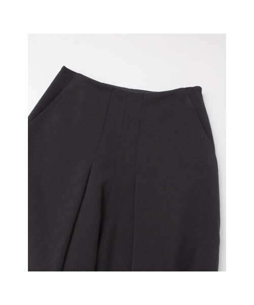 URBAN RESEARCH（アーバンリサーチ）の「タックフレアワイドパンツ（パンツ・レディース・OFF/NAVY/KHAKI・36/38）」の13枚目の写真