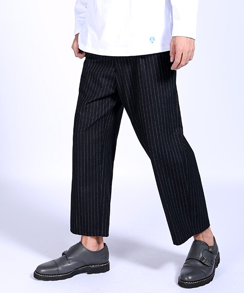 FREAK'S STORE(フリークスストア)の「ウールタックガウチョパンツ(パンツ・メンズ・チャコールグレー/ブラック/ボーダー/ストライプ/その他/柄6・M/L)」の3枚目の写真