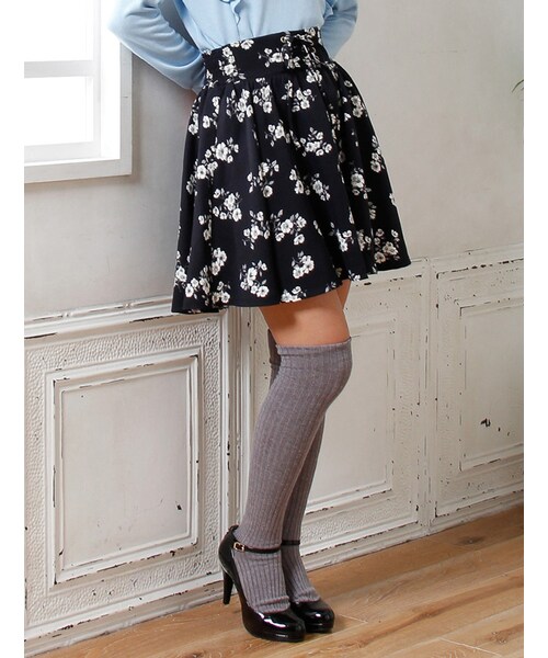 Honeys（ハニーズ）の「レースアップスカート（スカート・レディース・ブラック/ネイビー/グリーン/ベージュ・Ｓ/Ｍ/Ｌ）」の2枚目の写真