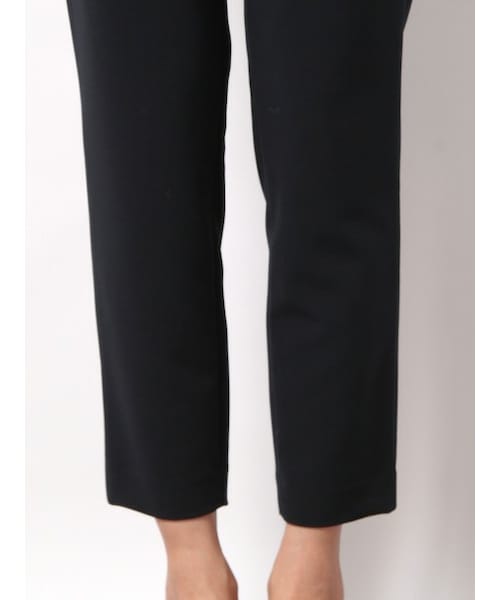 ★【使用わずか】qualite カリテ 2重織ストレッチタックパンツ★ qualite（カリテ）の「【GOOD LUCK PANTS】2重織ストレッチ