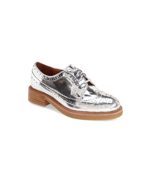 Jeffrey Campbell（ジェフリーキャンベル）の「Jeffrey Campbell 'Gershwin' Oxford (Women)（シューズ・レディース・Brown/Beige/Red/Silver・10 M/11 M/5 M/5.5 M/6 M/6.5 M/7 M/7.5 M/8 M/8.5 M/9 M/9.5 M）」の4枚目の写真