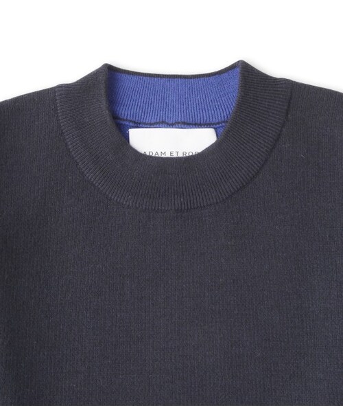 ADAM ET ROPE'（アダムエロペ）の「リバーハイネック プルオーバー（トップス・メンズ・ホワイト/ネイビー・M/L）」の5枚目の写真