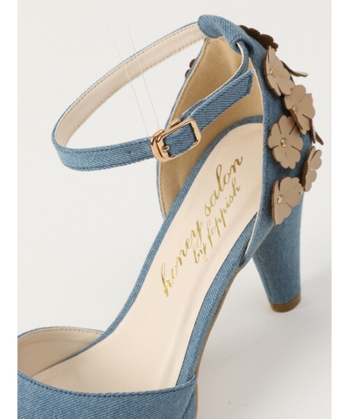 Honey Salon（ハニーサロン）の「フラワーパンプ（シューズ・レディース・デニム/ホワイト/ライトベージュ・23.0/23.5/24.0/24.5）」の6枚目の写真