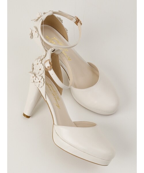 Honey Salon（ハニーサロン）の「フラワーパンプ（シューズ・レディース・デニム/ホワイト/ライトベージュ・23.0/23.5/24.0/24.5）」の2枚目の写真