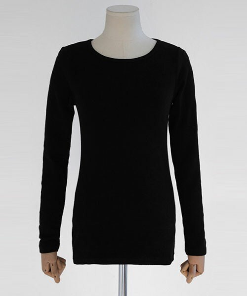 DHOLIC（ディーホリック）の「ソリッドカラーベーシックラウンドネックTシャツ（Tシャツ/カットソー・レディース・グレー/ダークベージュ/ディープカーキ/ネイビー/ブラウン/ブラック/ブラックグレー/ホワイトアイボリー/ライトベージュ/ワイン・FREE）」の3枚目の写真