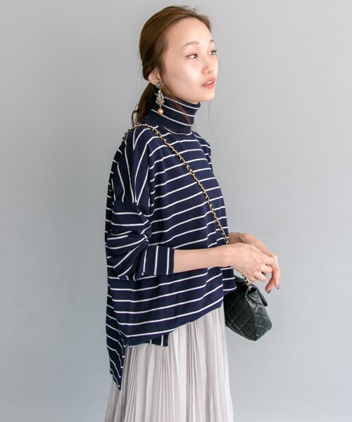 URBAN RESEARCH（アーバンリサーチ）の「高領針織衫（トップス・レディース・藏青米雙色/灰藍雙色/灰色/藏青色・FREE）」の9枚目の写真