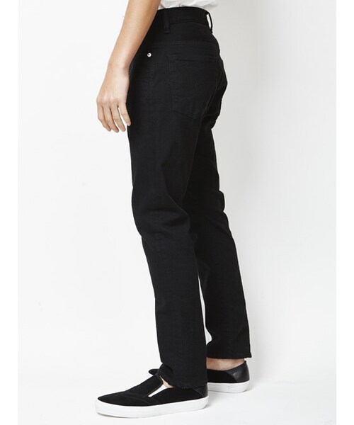WHIZLIMITED(ウィズリミテッド)の「5P SLIM DENIM PANTS(パンツ・BLK・30/32/34/36)」の6枚目の写真