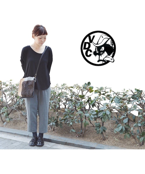 Handmade（ハンドメイド）の「ラビットファー レザー ポシェット