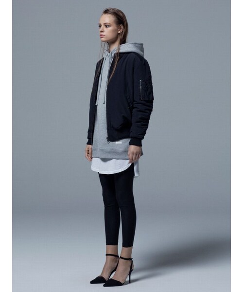 EMODA（エモダ）の「【SHARED】バックプリントMA-1（ジャケット/アウター・レディース・ブラック/カーキ・1/2）」の4枚目の写真