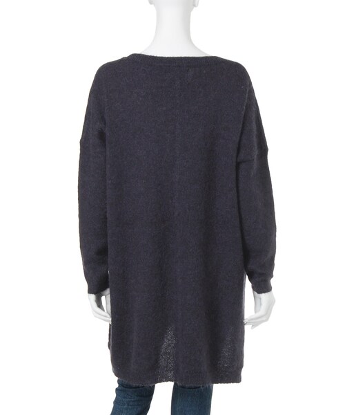 Ungrid(アングリッド)の「スリットイレヘムソフトニット(トップス・レディース・ネイビー/カーキ/キャメル・F)」の6枚目の写真