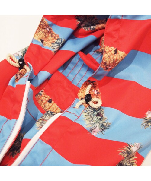 AlexanderLeeChang(アレキサンダーリーチャン)の「Pinyapple Pullover Hoodie(ジャケット/アウター・Black/Blue x Red・2 (予約可能)/3 (予約可能))」の13枚目の写真