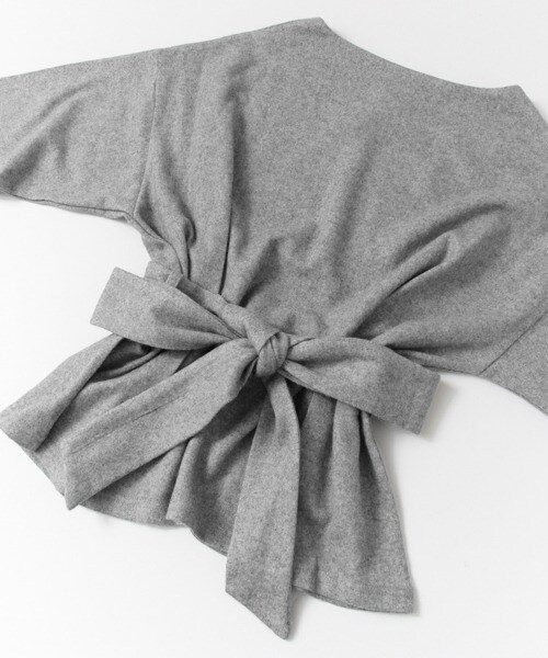 KBF(ケイビーエフ)の「腰部蝴蝶結罩衫(トップス・レディース・灰色/桃紅色/卡其綠色・one)」の14枚目の写真