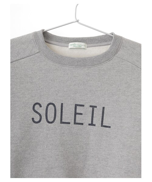 earth music&ecology（アースミュージックアンドエコロジー）の「裏毛グラフィックドロップショルダープルオーバー（トップス・杢ホワイト/杢グレー/ネイビー・F）」の6枚目の写真