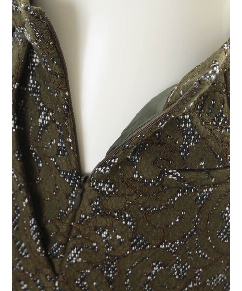 31 Sons de mode（トランテアン　ソン　ドゥ　モード）の「ツイード×レースボンディングラップスカパン（パンツ・レディース・ネイビー/カーキグリーン・36/38）」の8枚目の写真