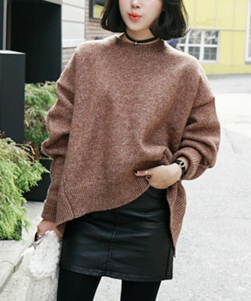 DHOLIC(ディーホリック)の「バックスリットヘムオーバーサイズニット(ニット/セーター・レディース・グレー/ライトブラウン・FREE)」の2枚目の写真