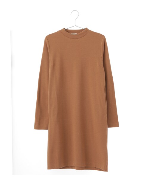 earth music&ecology(アースミュージックアンドエコロジー)の「ウール混ポンチハイネックワンピース(ワンピース/ドレス・杢グレー/キャメル/カーキ/ネイビー・F)」の2枚目の写真