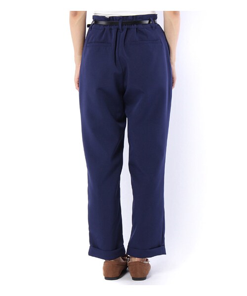 PAGEBOY（ページボーイ）の「ベルト付タックテーパードパンツ（パンツ・レディース・ブラック/オレンジ/ネイビー）」の4枚目の写真