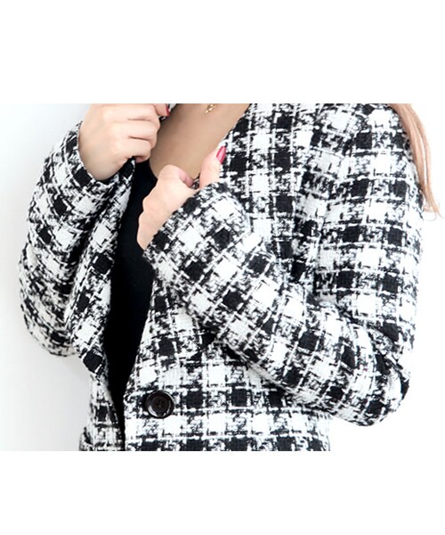 Rocotta by MOERY（ロコッタ）の「ツイードミディアム丈コート（ダウンジャケット/コート・レディース・ホワイト×ブラック/グレー×ブラック・FREE）」の10枚目の写真