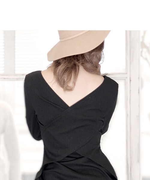 Rocotta by MOERY（ロコッタ）の「バッククロスワンピース（ワンピース・レディース・ブラック/ホワイト×ブラック・FREE）」の10枚目の写真