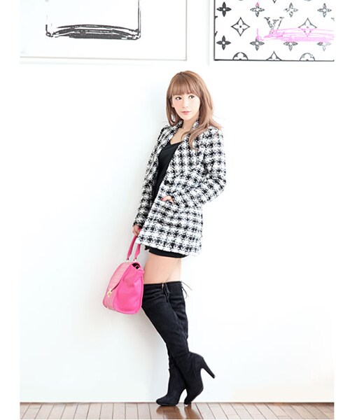 MOERY（モエリー）の「調節リボン付きニーハイブーツ（ブーツ・レディース・キャメル/ブラック/グレージュ・S(約22.5～23cm)/M(23.5～24cm)/M(約23.5～24cm)/L(約24.5～25cm)）」の5枚目の写真