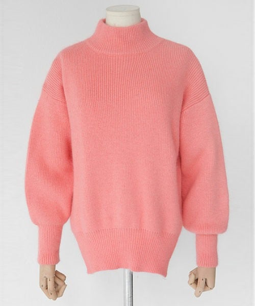 DHOLIC（ディーホリック）の「サイドスリットハイネックアンゴラニット（ニット/セーター・レディース・ブルー/グレー/パープル/ピンク/ブラウン・FREE）」の5枚目の写真