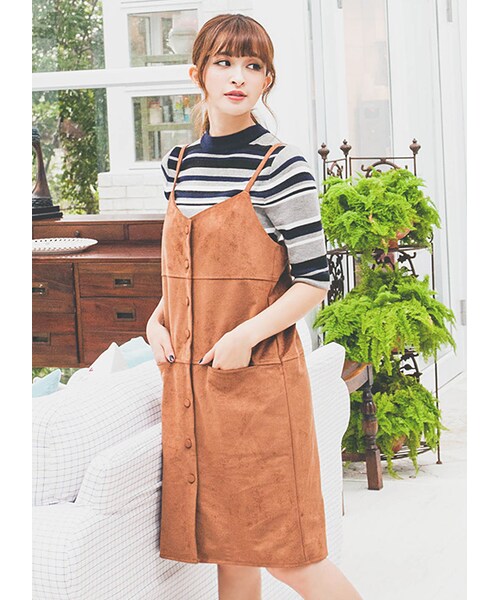 gracegift（グレースギフト）の「韓國麂皮排釦吊帶裙（その他・レディース・卡其・F）」の4枚目の写真